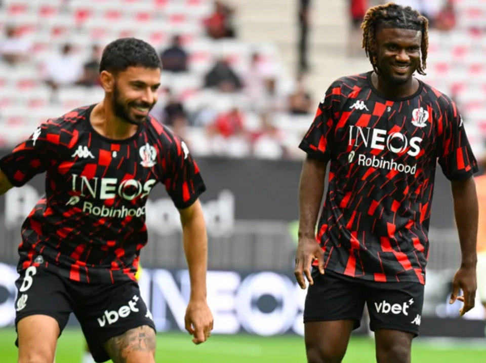 YD, 年的热身赛, com