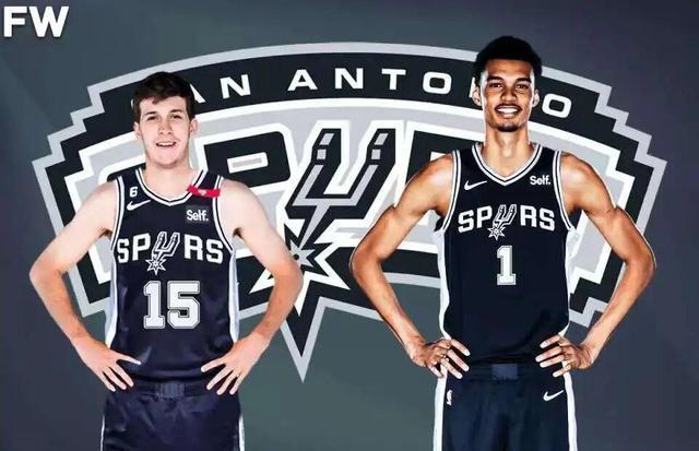 文爆料, 替补席的三, 前的交易窗