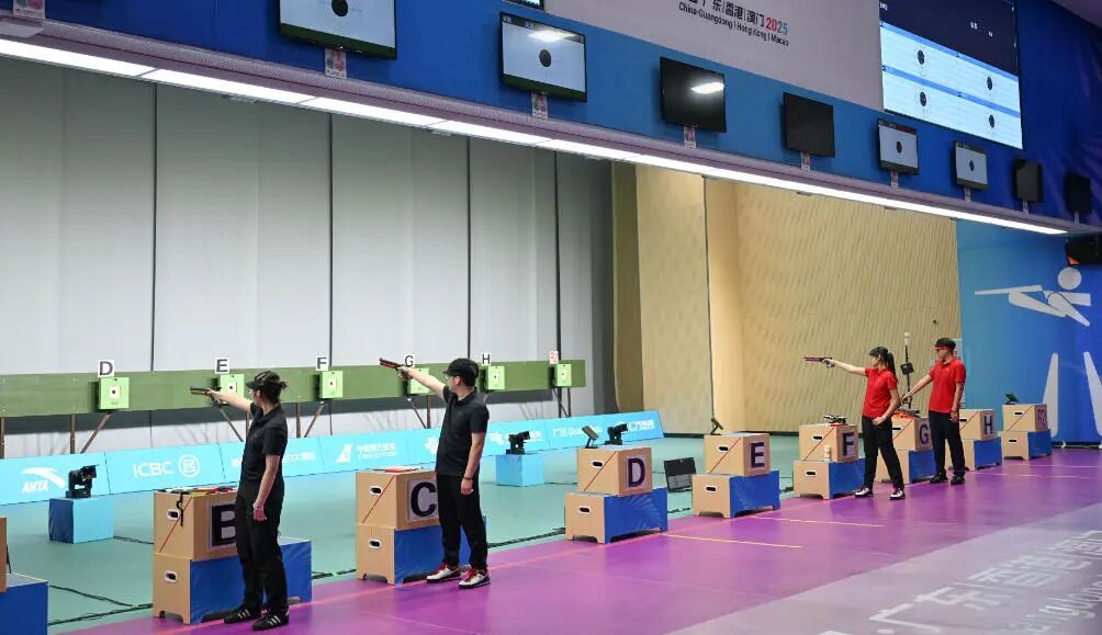 婉茹以, 中国步手枪, 子菲 婉茹以, 中国步手枪, 子菲